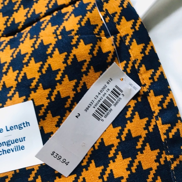 NWT Old Navy ankle length pixie pants patterned - Picture 4 of 4